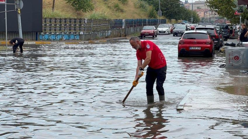 Meteoroloji'den 9 şehir için 'sarı' kodlu uyarı geldi! Fırtına, sağanak ve gök gürültülü sağanak yağış için tarih verildi