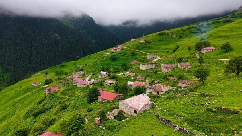 Tosun Paşa'daki Yeşil Vadi gibi! Gümüşhane'deki cennetin adı: Santa Harabeleri