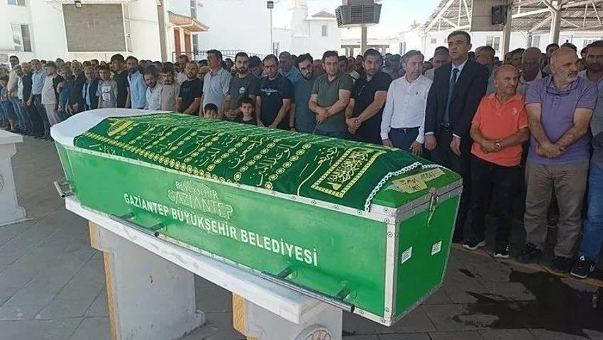 Gaziantep'te kocasına bu mesajı attı: Sır dolu ölüm! 'Eve 7 dakika önce döndü, pencereden düştü'