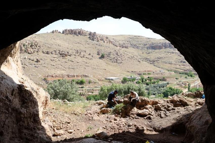 Mardin'in hazinesi mahallenin altından çıktı! 16 metre derinde bulundu: Altın gibi parlıyor