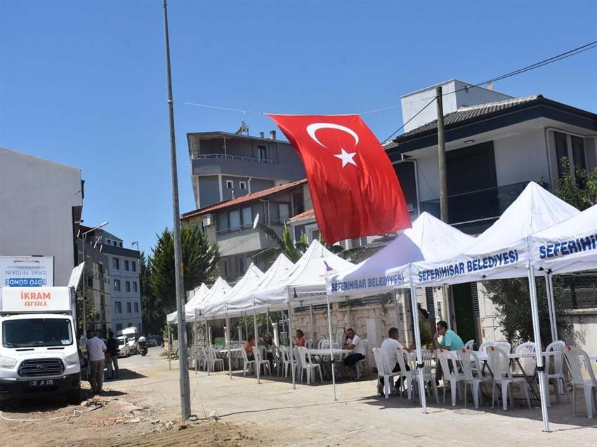 Şehit ateşi Manisa'yı yaktı: Şehadeti babasından gizlediler!