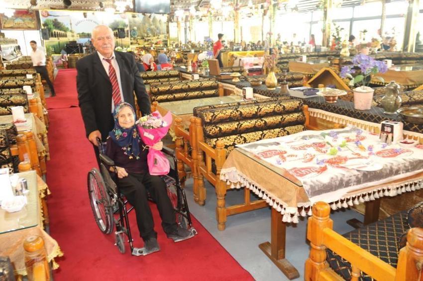 Varlıkta da yoklukta da bırakmadılar: Eskişehir'in örnek çiftinden yarım asrı aşan aşk! 54 yıllık evliliğin sırrı ortaya çıktı!