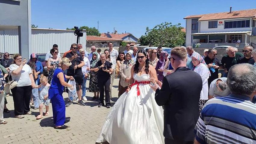 Keşan'da çiftçilerin unutulmaz düğünü! Böyle konvoy çok az görülür