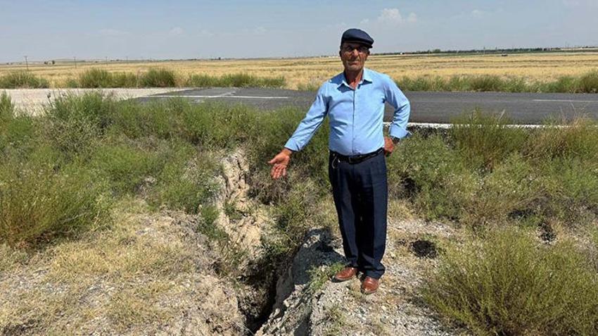 Konya'da köylüler tedirgin! Yarıklar her geçen gün biraz daha büyüyor