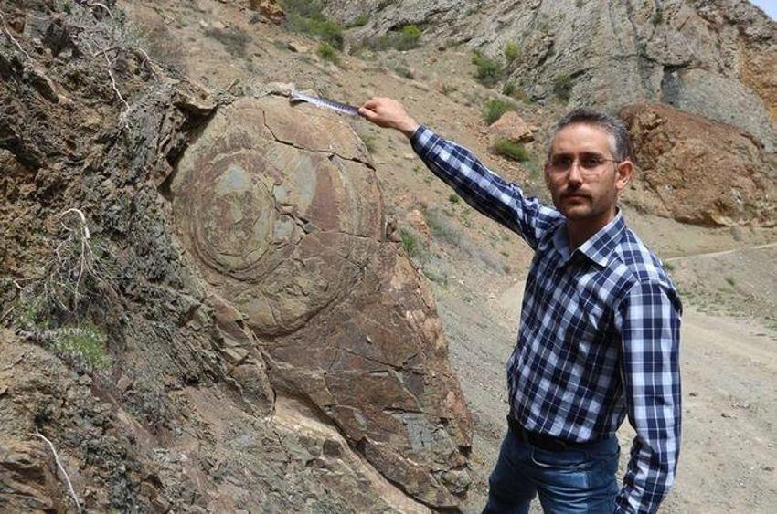 Tesadüf eseri gördü: Erzurum'da gördüğü manzarayı acil ihbar etti! 'Köstebek yuvasına çevirirler'