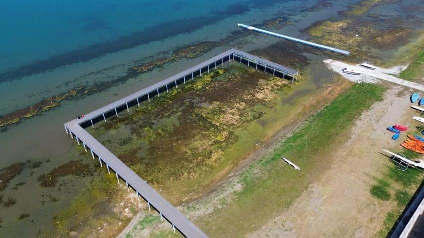 İznik Gölü'nde çöktü: Göl suyu çekilince korkunç görüntü ortaya çıktı