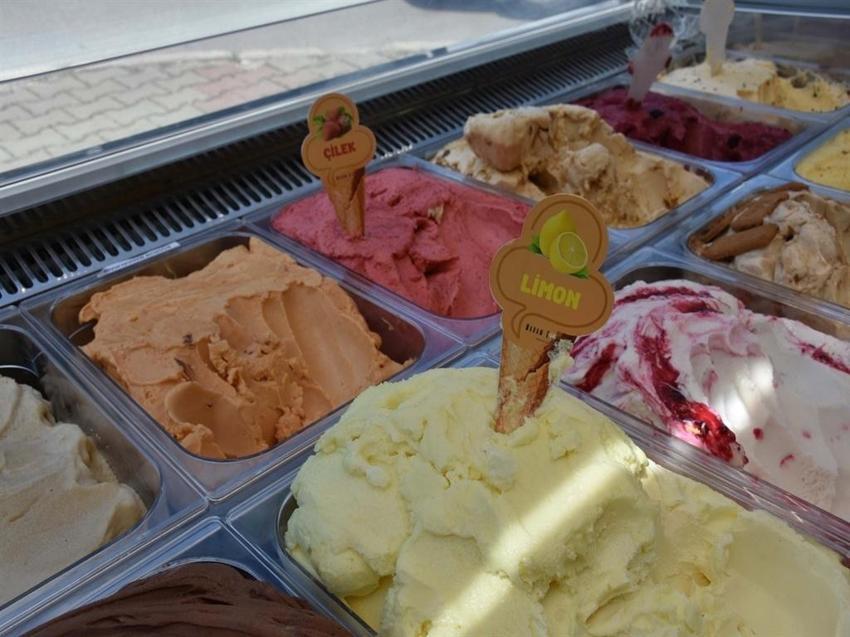 Bir şehir efsanesi: Terliyken soğuk su içme, hasta olursun!