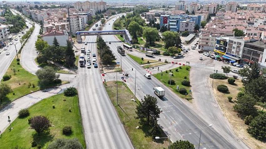 Eskişehir'in kalbine neşter vuruldu, Tepebaşı kavşağı kapatıldı: İşte ilk fotoğraflar