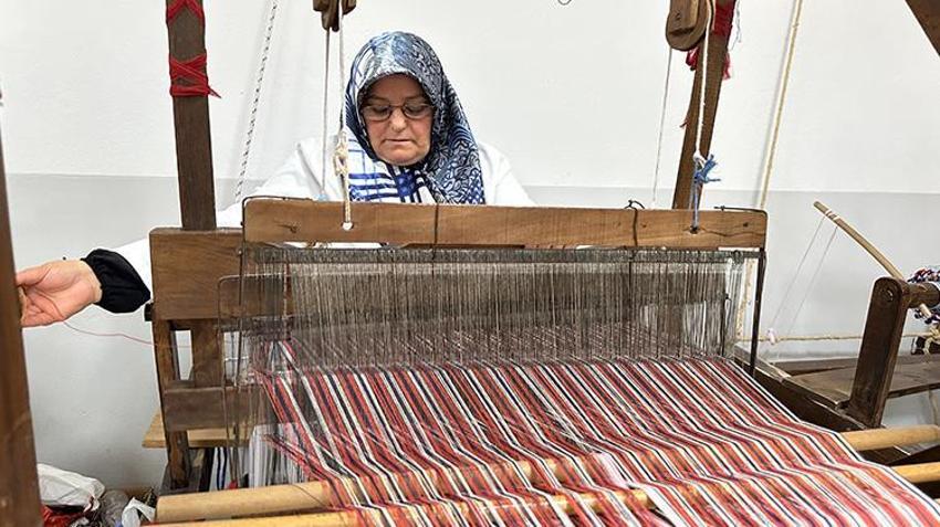 Babaannesinden öğrendi meslek sahibi oldu! 11 yaşında ustalaştı, Taraklı'ya taşınıp maaş sahibi oldu