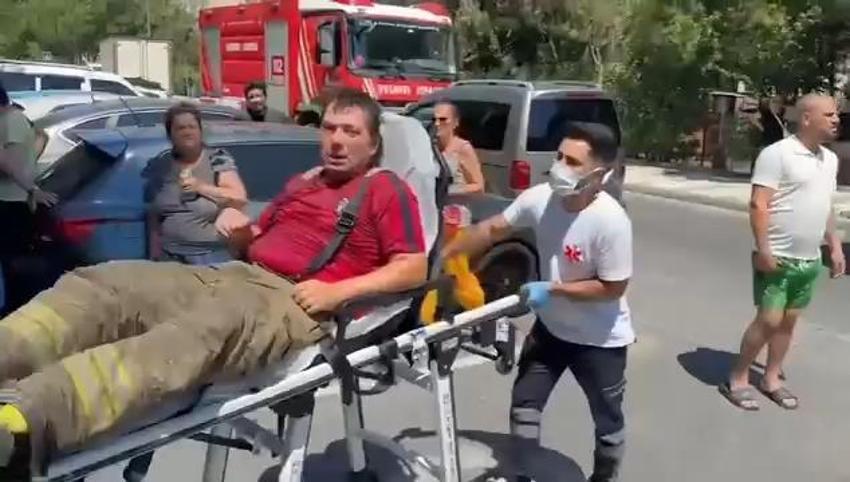 Beylikdüzü zehirlenme paniği! Depoya giden zehirlendi, ambulanslar üst üste geldi