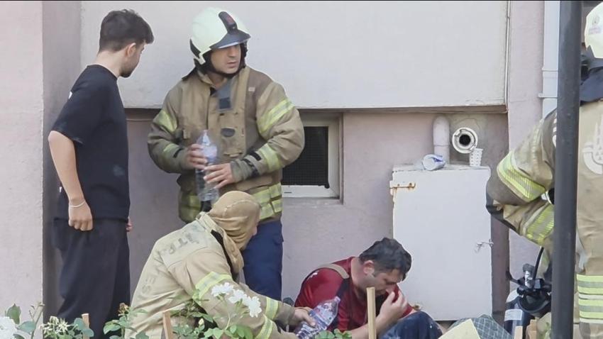 Beylikdüzü zehirlenme paniği! Depoya giden zehirlendi, ambulanslar üst üste geldi
