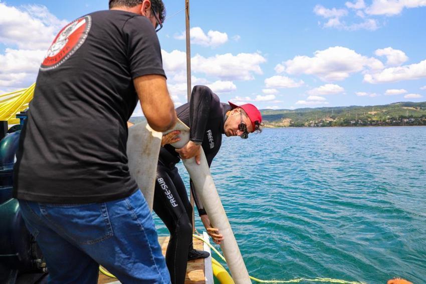 Sapanca Gölü'nde kritik mücadele: Adeta zamanla yarışıyorlar! 45 gün boyunca sürecek