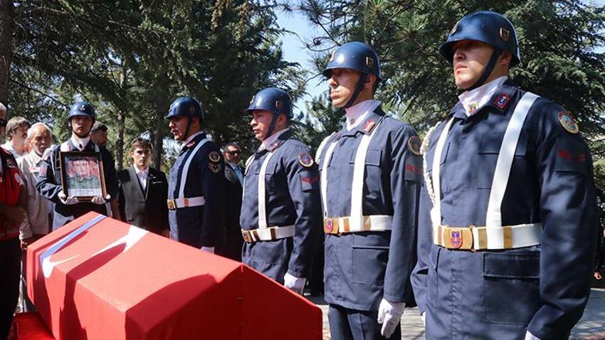 67 yıl önce Mardin'de şehit olup defnedilen askerin naaşı, Çankırı'ya nakledildi
