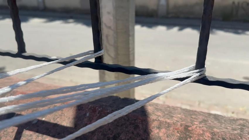 10 yaşındaki Eymen bu demir kapının altında kalarak hayatını kaybetti! 4 günün sonunda alınan önlem pes dedirtti