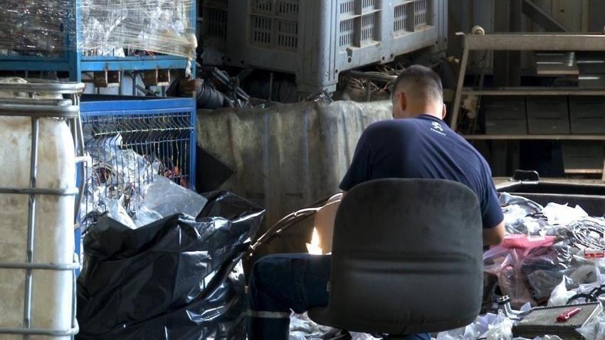 Bursa'da her yeri sardı: Mahalle arasında bile var ama lisansı yok!