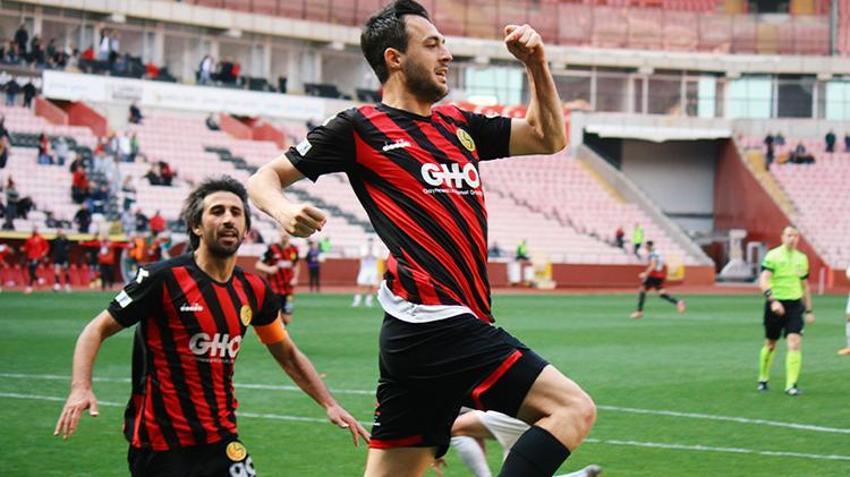 Eskişehirspor bir transferi daha bitirdi! Alper Potuk yerine Süper Lig takımının yıldızı imzayı attı