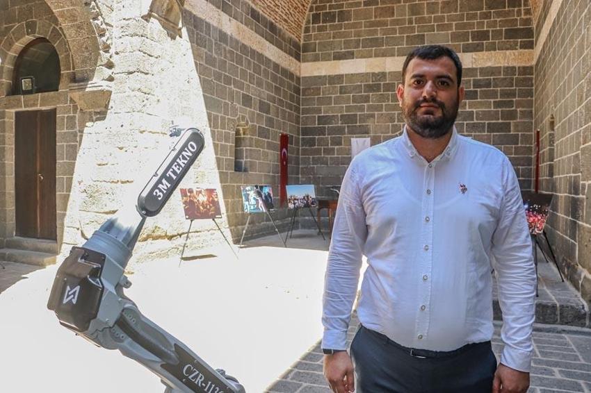 Diyarbakırlı mühendisler yüzde yüz yerli ve milli robot kol üretti