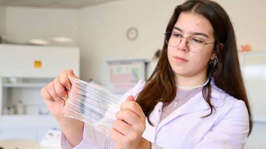 Kocaeli'nden Kuzey Kutbu'na gidip ortaya çıkardı! Lise öğrencisi Elif projesiyle çığır açacak