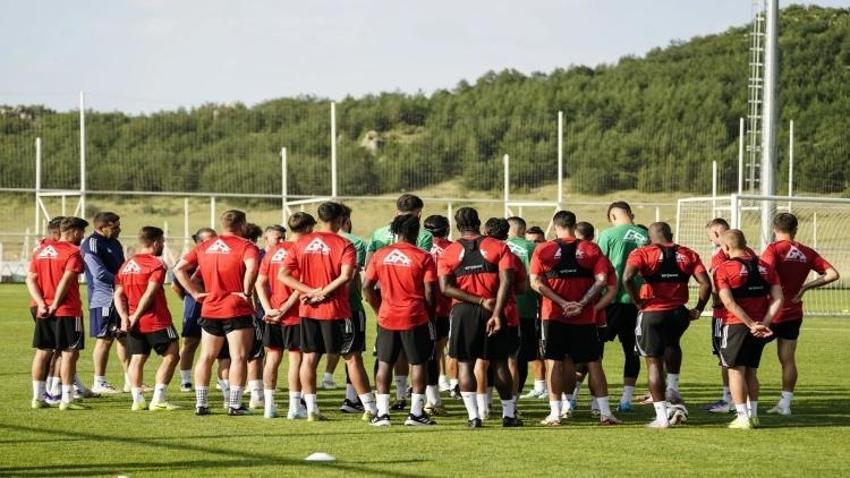 İsmet Taşdemir oluru verdi, Gaziantep FK siyahi forvete kavuşuyor! 24 yaşında hücum ona emanet!
