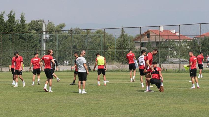 Süper Lig'in yeni ekiplerinden Gençlerbirliği, kalıcı başarı peşinde: 'Toplamda 8 transfer planlıyoruz'