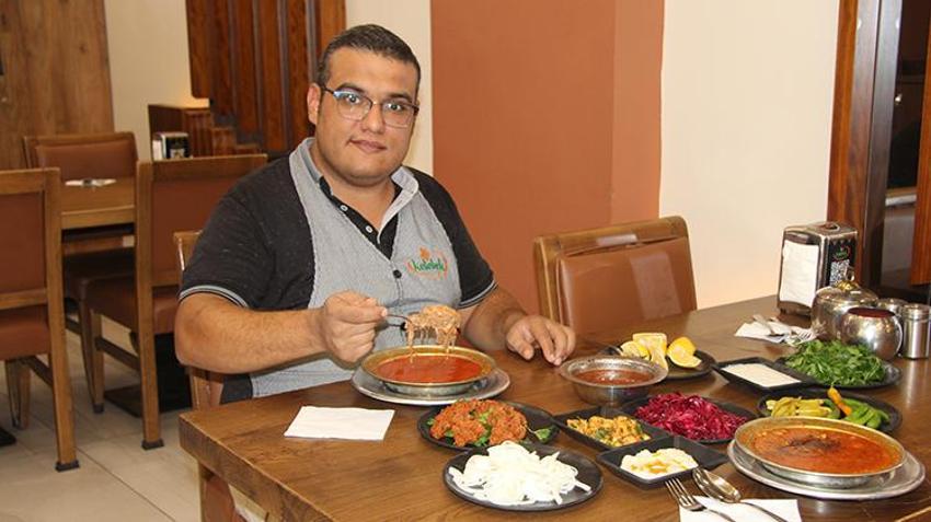 Beyran sıcağa meydan okuyor! 45 derecede bile vazgeçilmiyor, her kaşığı şifa deposu...