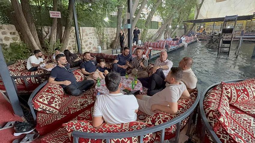 Mardin, Diyarbakır ve Batmanlılar yaz gelince buraya akın ediyor! Buz gibi suyu ve kamança sesleriyle Güneydoğu'nun cenneti