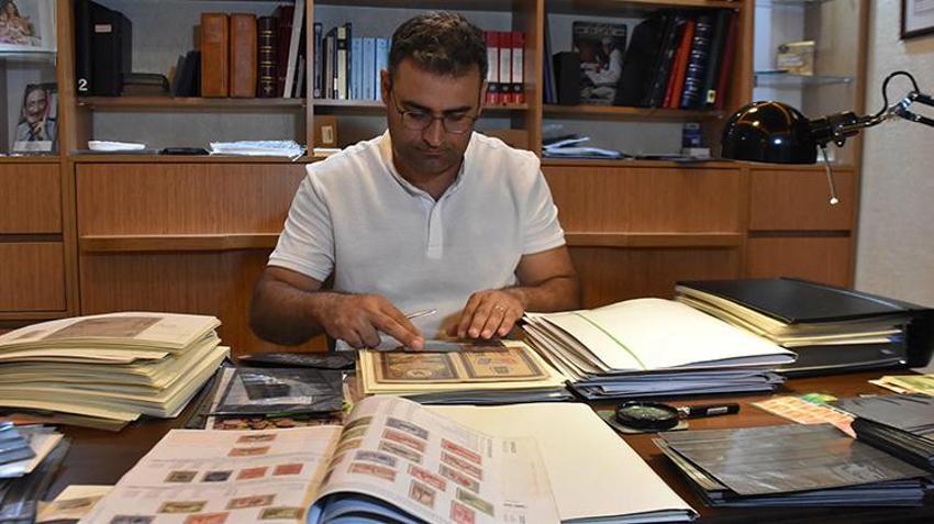 İzmirli koleksiyonerden tarihe ışık tutan dev koleksiyon! Tarihin ilk posta damgasından Osmanlı'ya milyonlarcası elinde bulunuyor