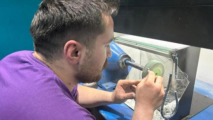 Hobi olarak başladı, Van'ın kaybolmaya yüz tutan mirasına sahip çıktı!