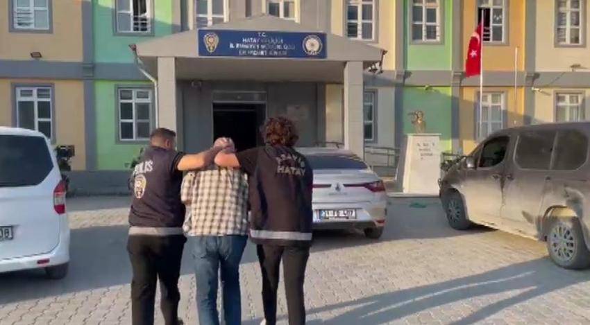 41 yıllık firar Türkiye'de son buldu! Kırmızı bültenle aranıyordu, yüzündeki yara izi yakayı ele verdi