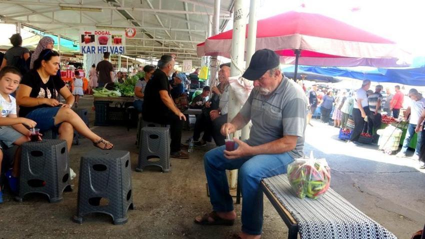 Muğla'da sıcağa çare bulundu! Doğal serinleme yöntemi; kar helvası