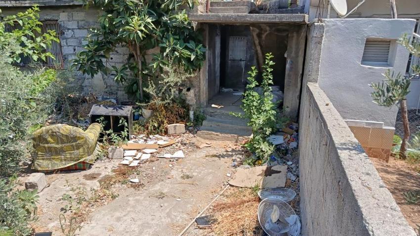 Adana'da akıl almaz cinayet: Para vermeyen annesini sopayla öldürdü