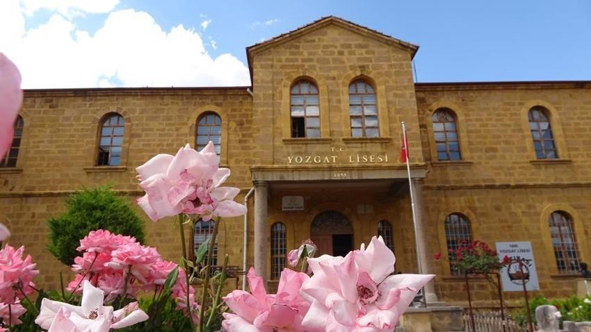Yozgat'ın 'Sarı Mektep'i 130 yıl sonra bile tarih yazıyor: Kimler yetişti kimler!