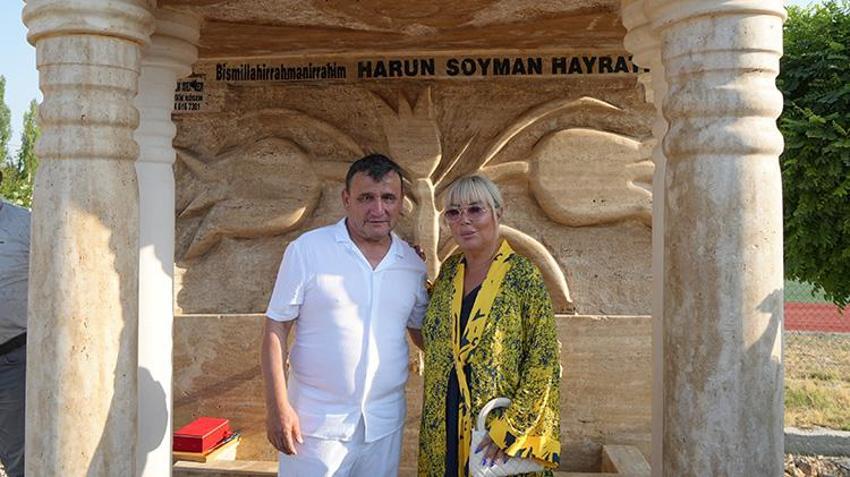 Safiye Soyman, Burdur'da gözyaşları içinde hayrat açılışı yaptı! 'Buradan su içen oğluma dua etsin'