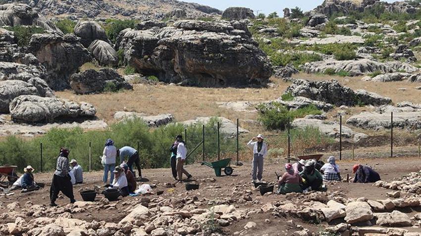 Diyarbakır'da 12 bin yıllık gizem çözüldü! İkinci 'Göbeklitepe' keşfi Ergani'de yapıldı