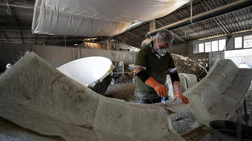 İzmir'de vatandaşlar su kesintilerine çözüm buldu! Fabrika siparişlere yetişmek için çift vardiya çalışmaya başladı
