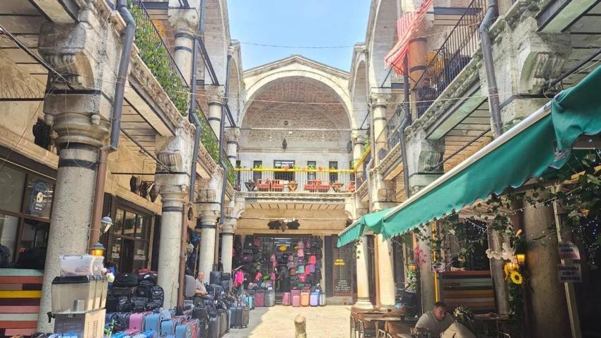 İçindeki havuzda sır var! Sivas'ta turistleri bir tek bu çekiyor