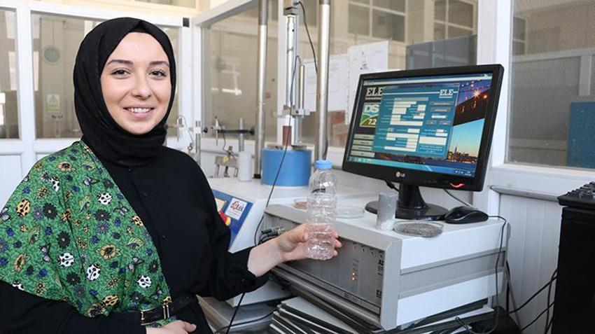 Pet şişeler çöpe değil inşaata gidiyor! Patent alındı: Zeminlerin sıvılaşmasını önleyecek