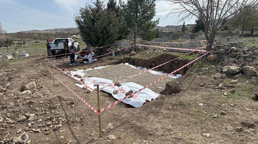 Mezar kazısı, 1700 yıllık sırrı ortaya çıkardı: Diyarbakır'da bulunan mozaik dünyayı sarsacak!