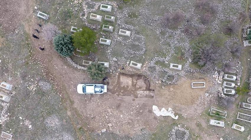 Mezar kazısı, 1700 yıllık sırrı ortaya çıkardı: Diyarbakır'da bulunan mozaik dünyayı sarsacak!
