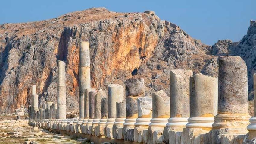 Adana'nın derinliklerinde gizlenen hazine gün yüzüne çıktı: UNESCO listesinden dünya turizmine açılacak! Unutulmuş başkent yeniden keşfediliyor