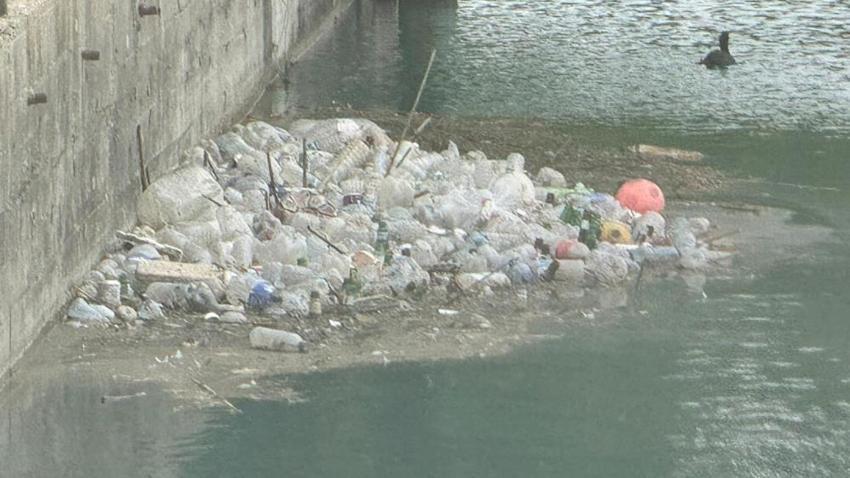 Adana'nın simgesi tanınmaz halde! 'Güzelim şehir böyle olmamalı'