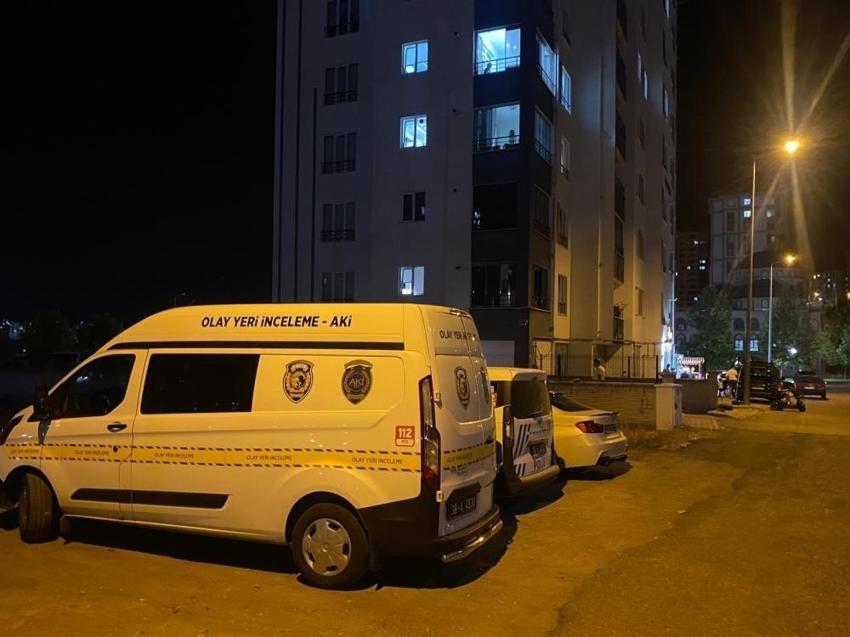 Kayseri'de kardeşini acımadan bıçakladı! Sebebini duyan inanamadı
