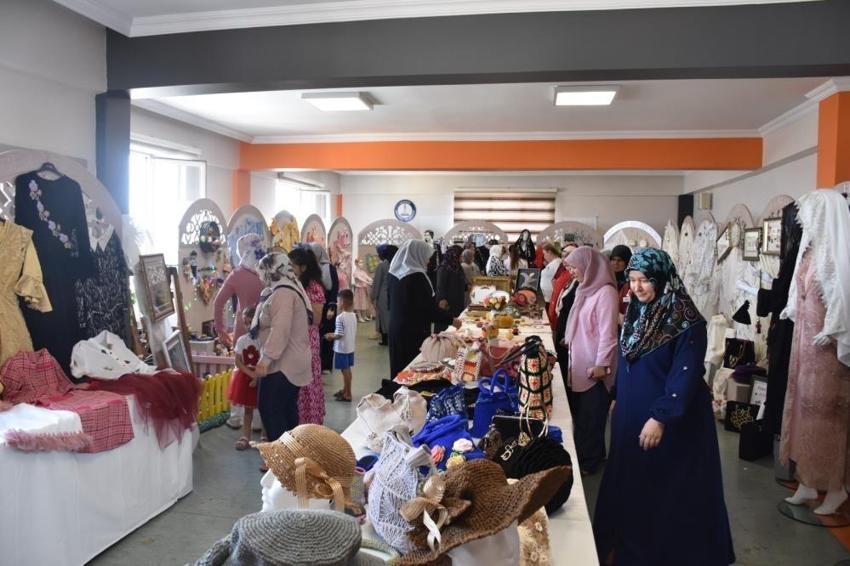 Gaziantep'te kadınların el işleri göz kamaştırıyor! Sergiye ziyaretçi akını var