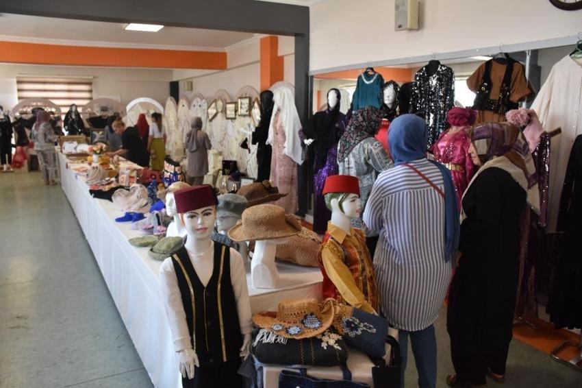 Gaziantep'te kadınların el işleri göz kamaştırıyor! Sergiye ziyaretçi akını var