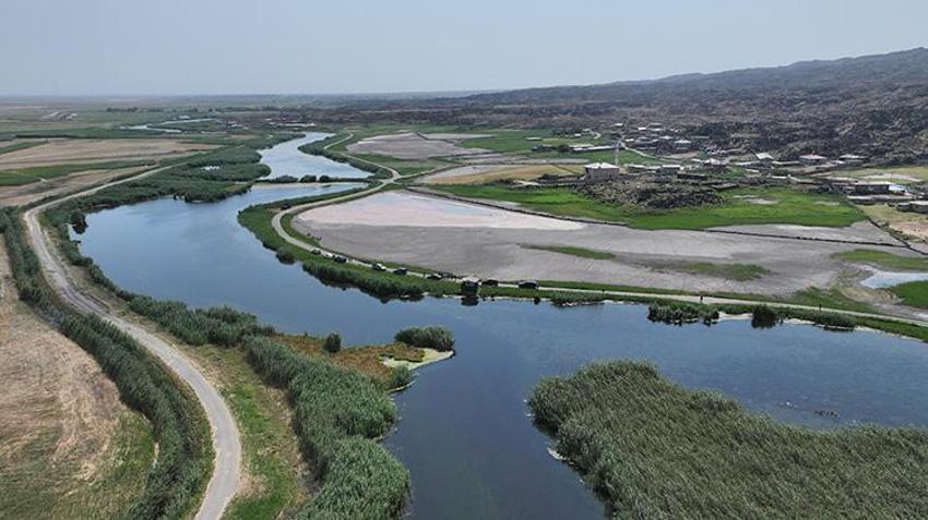 Ağrı Dağı'nın eteklerinde gizli cennet: Iğdır'daki sulak alanlar turizme açılıyor!
