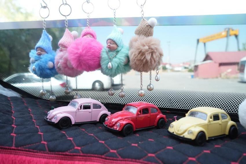 Şoför otobüsü donattı: Muş'ta oyuncaklı otobüse yoğun ilgi var