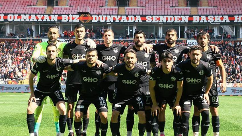 Herkes stoper beklerken Eskişehirspor'un yeni transferi çıldırttı: Tesisin önüne zincirleyeceğim