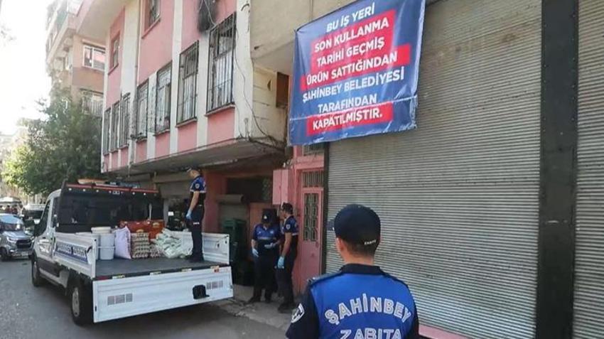Gaziantep'te denetime giden zabıtaya saldırdı! Sebebi ortaya çıktı, iş yerinden çıkanlar mide bulandırdı