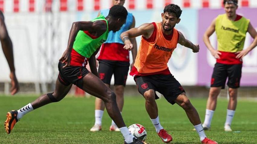 Samsunspor'un çilek transferi Bundesliga'dan geliyor! Yüksel Yıldırım 1.89'luk golcüyle anlaştı