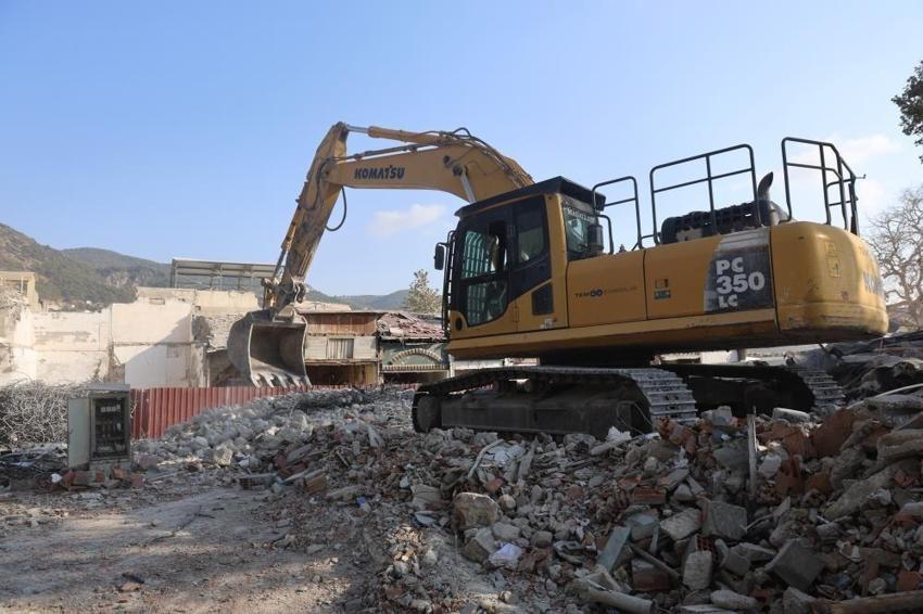 Hatay'da yıkım başladı: Tarihi Uzun Çarşı'da restorasyon modernleşiyor